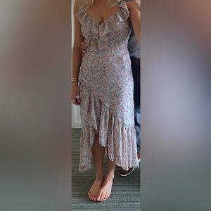 Mahalia Floral Sweetheart Ruffle Midi Dress
Lilac orange floral / S